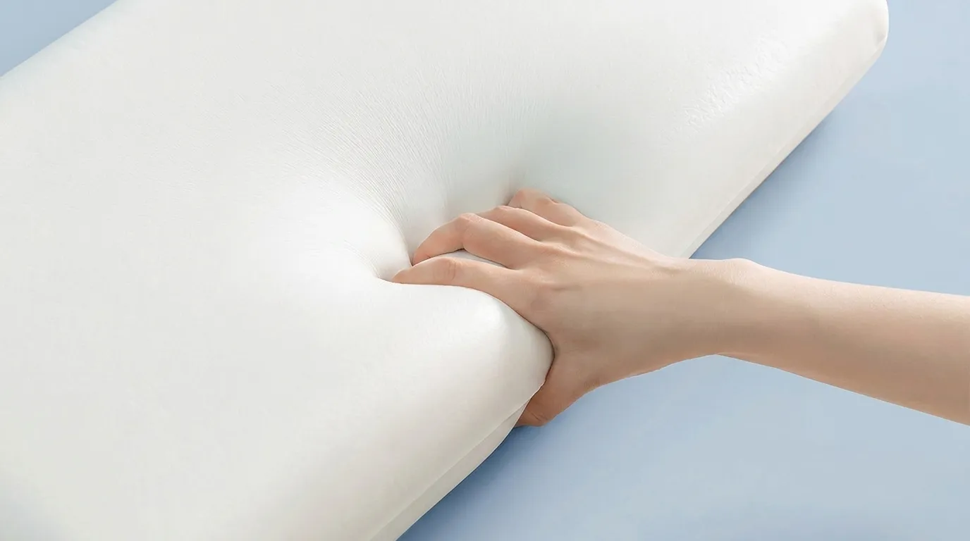 Gemütliche Amy Gewerbe-Gästekomfortzubehör einschließlich ergonomischer Lendenkissen und orthopädischer Beinstützkissen